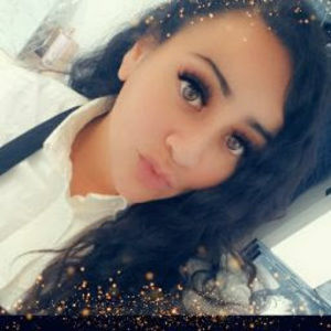 Meet your Posher, Marisa